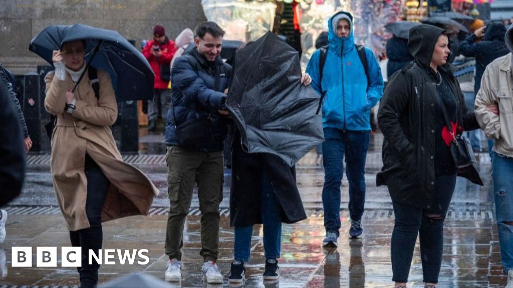 Forecasters warn of damage and disruption