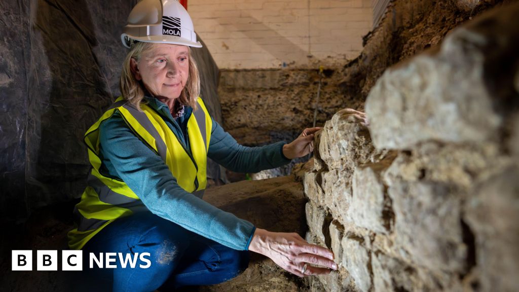 London’s first Roman basilica found under office basement