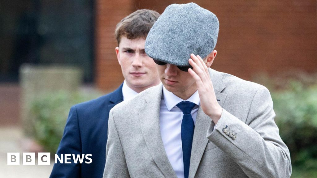 Paddington Bear statue: RAF engineers admit damage