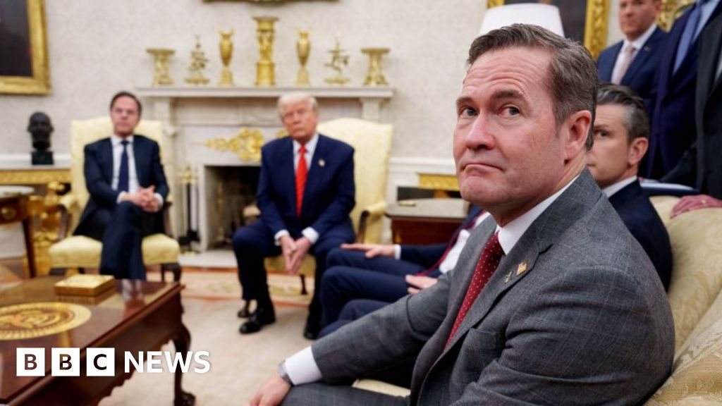 Top US officials appeared to message a journalist Houthi strike plans